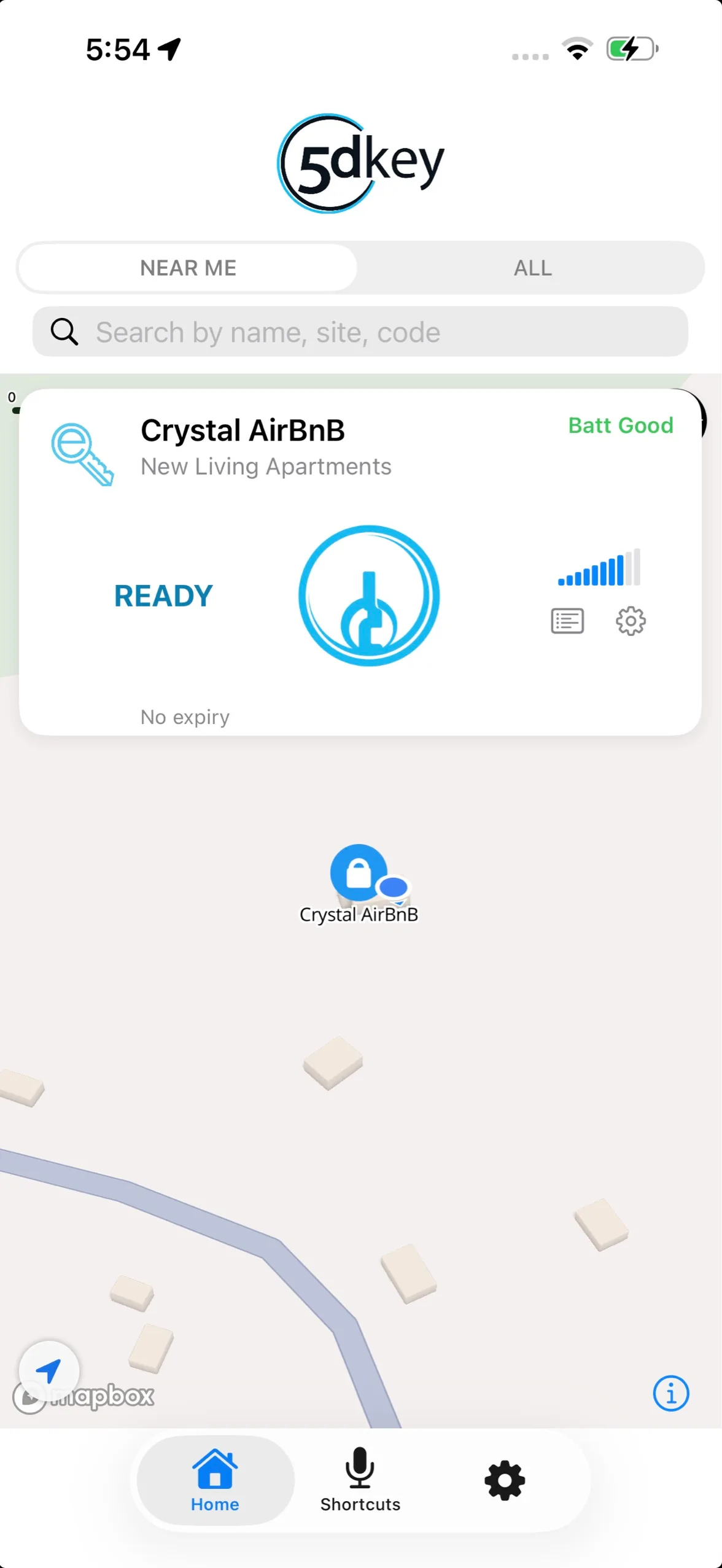 5dkey Near Me screen showing Crystal AirBnB at New Living Apartments ready on a map, with no expiry
